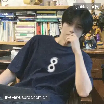 强英坦